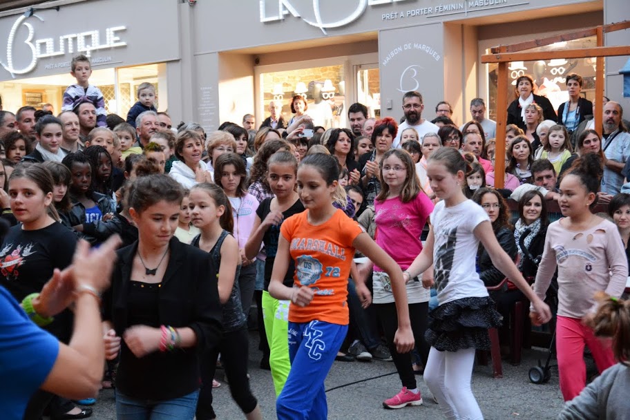 new bar demo zumba enfants